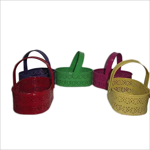 Available In Different Color Metal Storage Basket