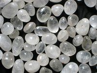 premium quality crystal polished quartz chips and raw aggregate crystal for recycling  used industrial purposed