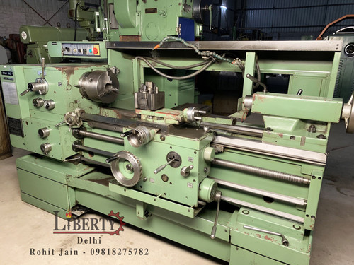 TOS SUI40 Lathe Machine