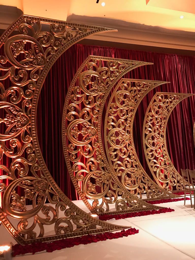 Gold Medallion Wedding Stage