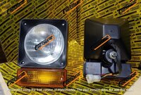 Head Light 3dx Jcb 3dx - Color: Black