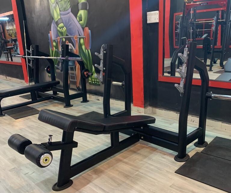 Olympic Decline Bench - Grade: Commercial Use