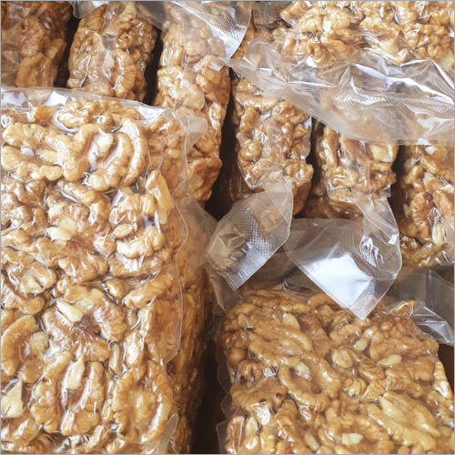 Natural Brown Walnut Kernels