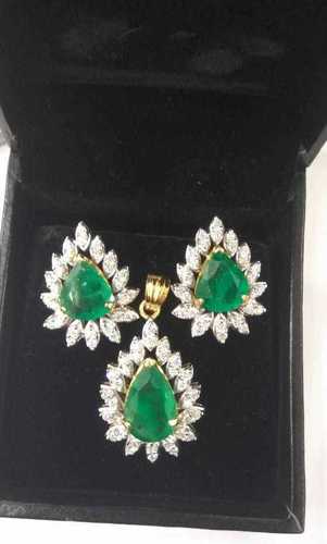 Emerald Earring And Pendant Grade: Available In All Grades