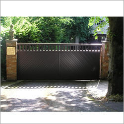 Cast Iron Designer Sliding Gate Height: 7 To 9 Foot (Ft)