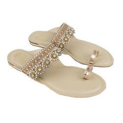 Indo Western Kolhapuri Chappal