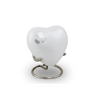 New Odyssey Pet Paw Heart Pearl