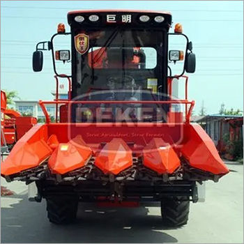 4 Rows Corn Harvester