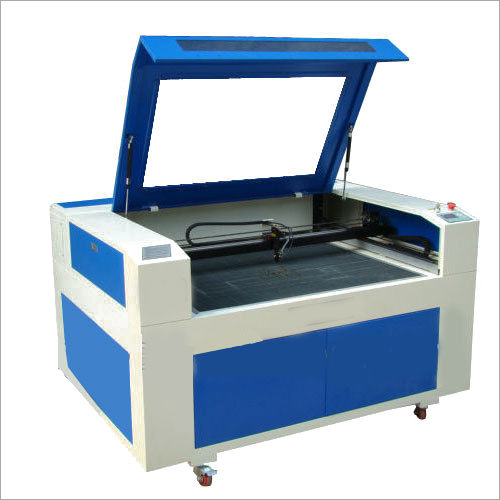 Acrylic Laser Cutting Machine