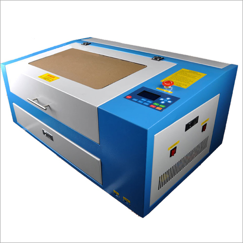 Automatic Co2 Laser Cutting Machine