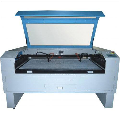 Automatic Fabric Laser Cutting Machine