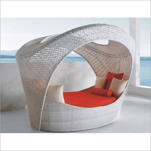 Outdoor Pool Lounger