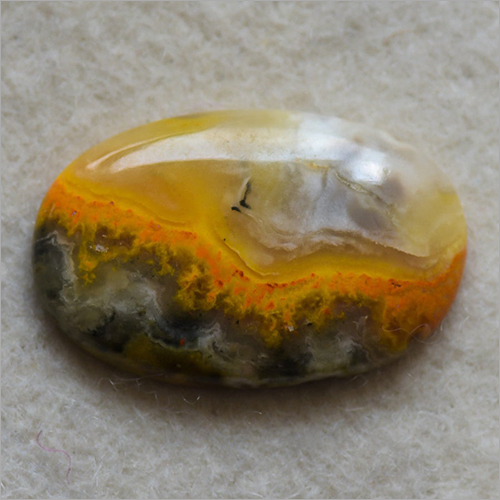 21.5 Carats Bumblebee Oval Shape Gemstone - Bumblebee Gemstone, 21.5 Carats, Yellow Color, Scratch-Proof, Lightweight & Anti-Corrosive Attributes