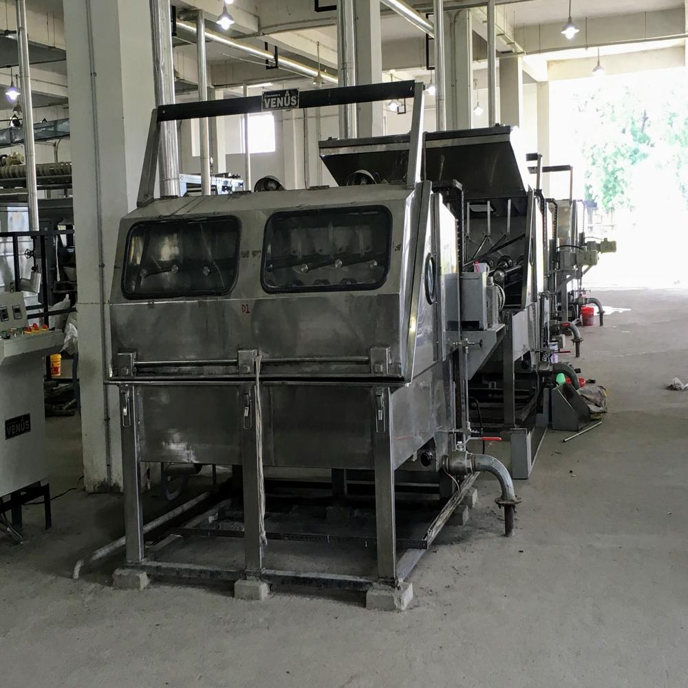 Auto Spray Arm Dyeing Machine - Stainless Steel | Anti-Corrosive, High Efficiency for Delicate Yarns