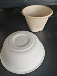 Disposable paper plate making machine