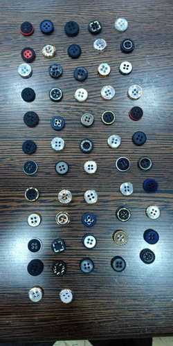 4 Hole Button