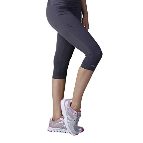 Available In Multicolor Ladies Yoga Leggings