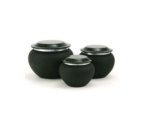 Onyx Pagoda Pet Urns New