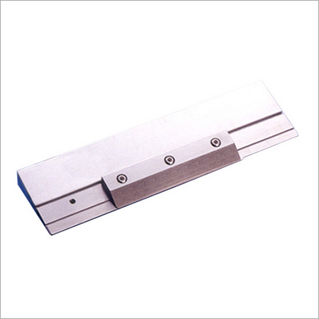 Disposable Blade Holder