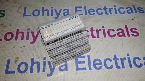 ALLEN BRADLEY PLC 1794-OB32P