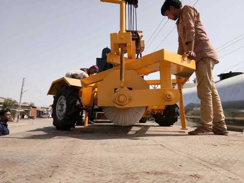 Hydraulic Broom