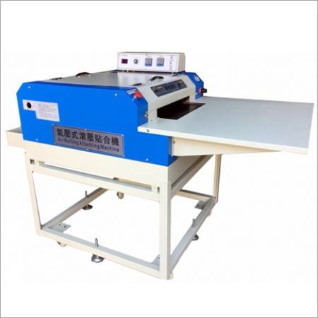 Conveyor Type Toe Puff Fusing Machine