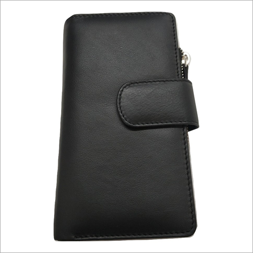 Ladies Black Leather Wallet Design: Plain