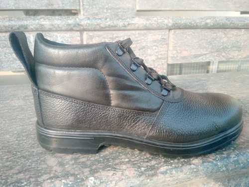 Black Bata Safety Shoe
