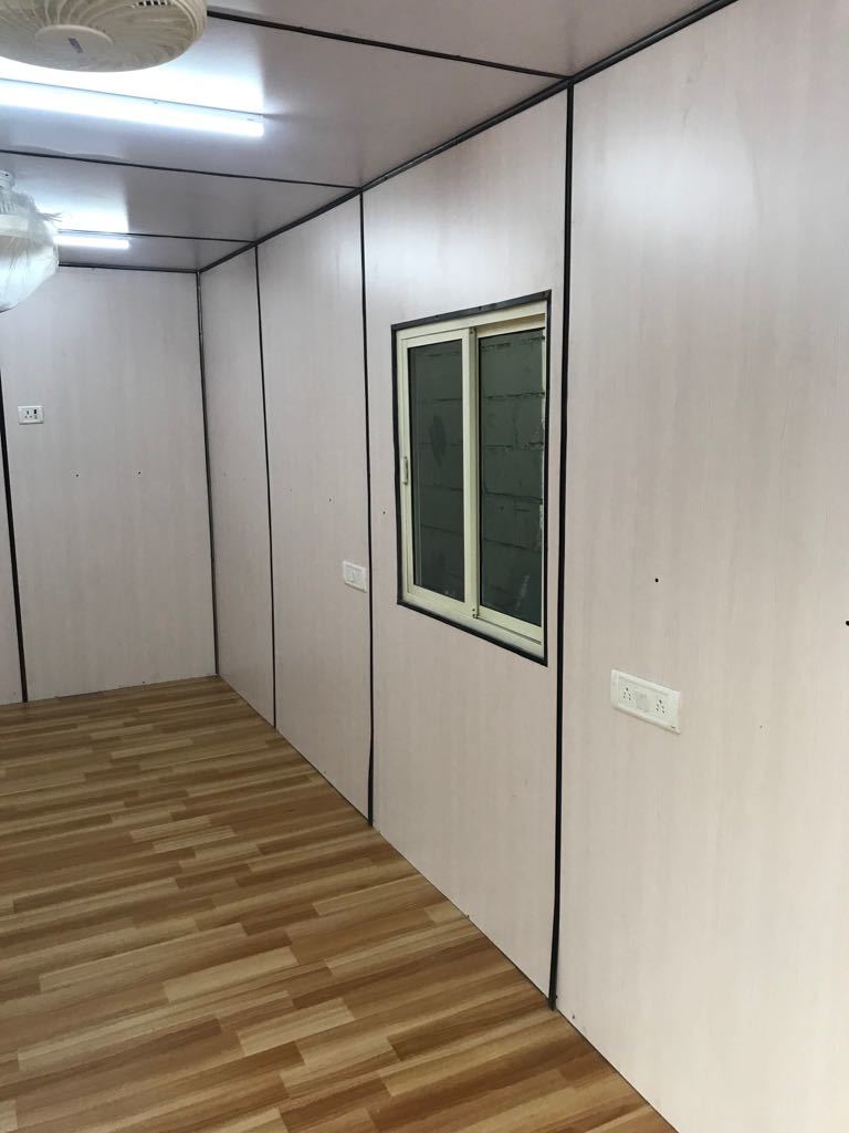 Fully Furnished Office Cabin