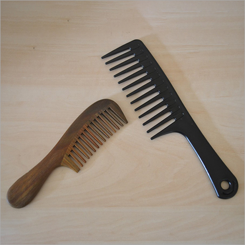 Available In Multicolor Plastic Comb
