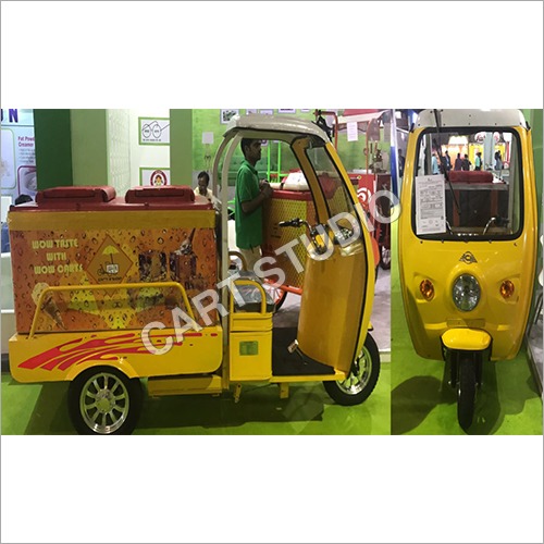DLX Plus E Rickshaw
