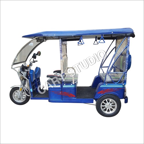 EM DLX Passenger E Rickshaw