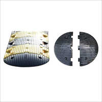 Good Quality Plastic End Cap Speed Breaker