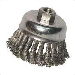 Stringer Knotted Wheel Brush