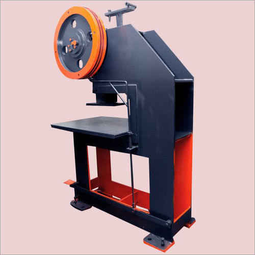 Low Noice Rubber Sole Cutting Machine