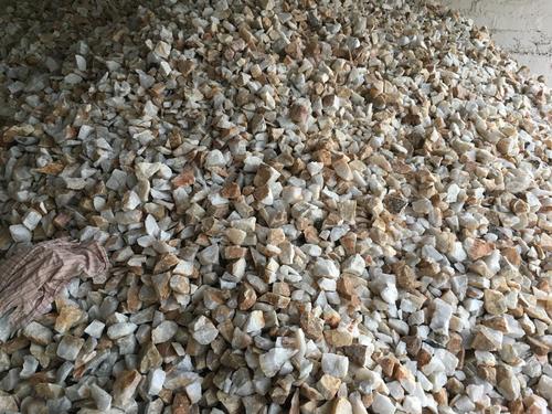 Quartz B Grade Lumps