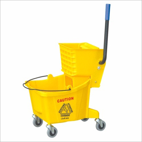 Mopping Trolley Application: Hospitals