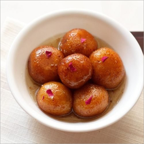 Gulab Jamun - Maida Based Indian Sweet, 6 Month Shelf Life, Sweet Taste, Soaked in Rosewater Syrup, Ideal Dessert for Celebrations