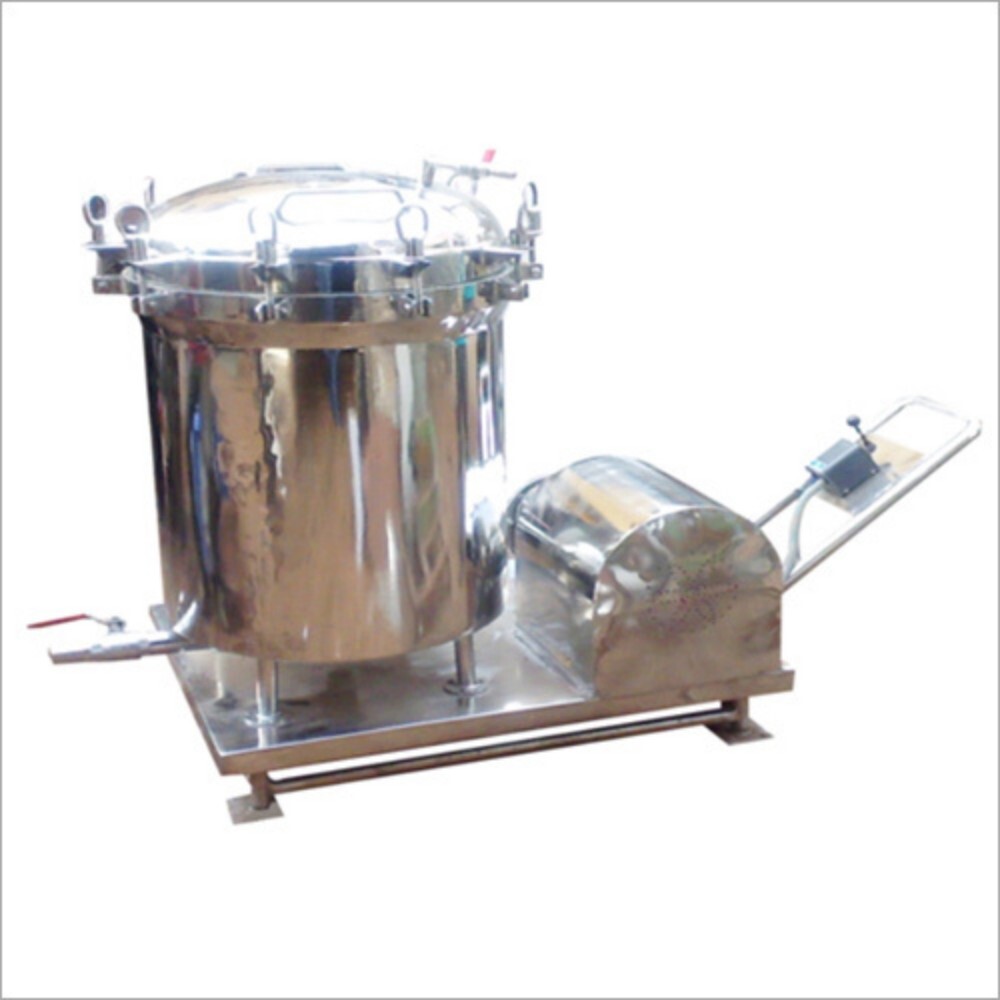 PS-FILTER PRESS - Stainless Steel 3x3x3.5 Foot | 500 Kg/hr Capacity Eco-Friendly Features Manual Control System Complete with Safety Valve and Accessories