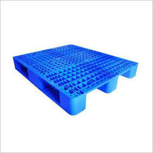 plastic pallets