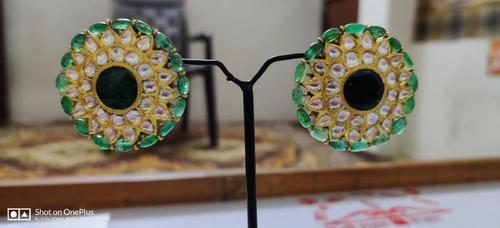 Gold Ear Top With Emerald Diamond Polki