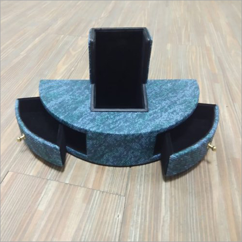 Pen Holder