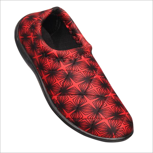 Available In Different Color Ladies Fabric Slip On Shoes