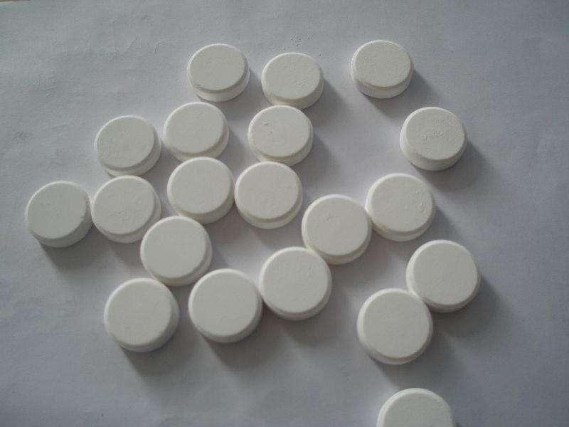 Cyanuric Acid ( CYA )