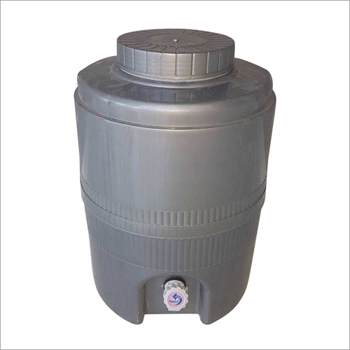 Portable Plastic Water Camper