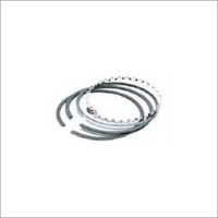 Piston Ring Set - Steel Alloy, Standard Or Customized Sizes, Silver, High Load Capacity, Oil Lubricated, -20â°c To 200â°c Range, 50000 Km Life