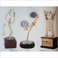 Acrylic Glass Molding Watch Stand - Customizable Size, User-friendly Design & High Durability