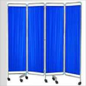 Bed Side Screen 4 Fold By MATRIX MEDICAL SYSTEM