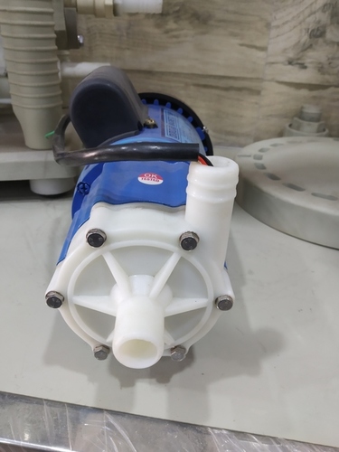 Magnetic pump