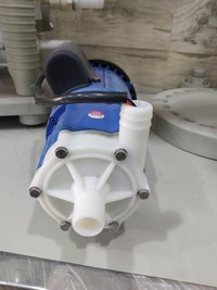 Magnetic Pump - Color: Blue